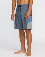 Straddie Airlite 20" Boardshorts - Steel Blue - Image 4