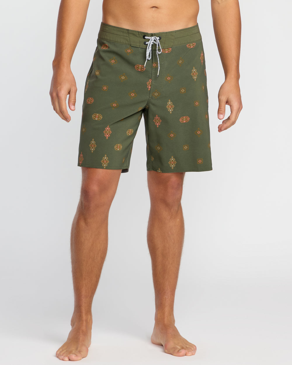 24A081506_MIL_OM-F.jpg Sundays Pro Performance 19" Boardshorts - Military - Image 1