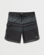 73 Pro Performance 18" Boardshorts - Black - Image 4