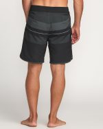 73 Pro Performance 18" Boardshorts - Black - Image 2