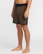 73 Pro Performance 18" Boardshorts - Dark Military - Image 4