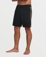 Wategos Lo Tide 19" Boardshorts - Black - Image 8