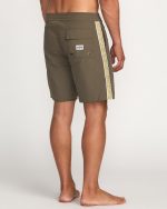Wategos Lo Tide 19" Boardshorts - Brown - Image 2