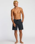 Wategos Lo Tide 19" Boardshorts - Phantom - Image 6