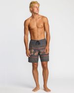 Sundays Lo Tide 19" Boardshorts - Black - Image 5