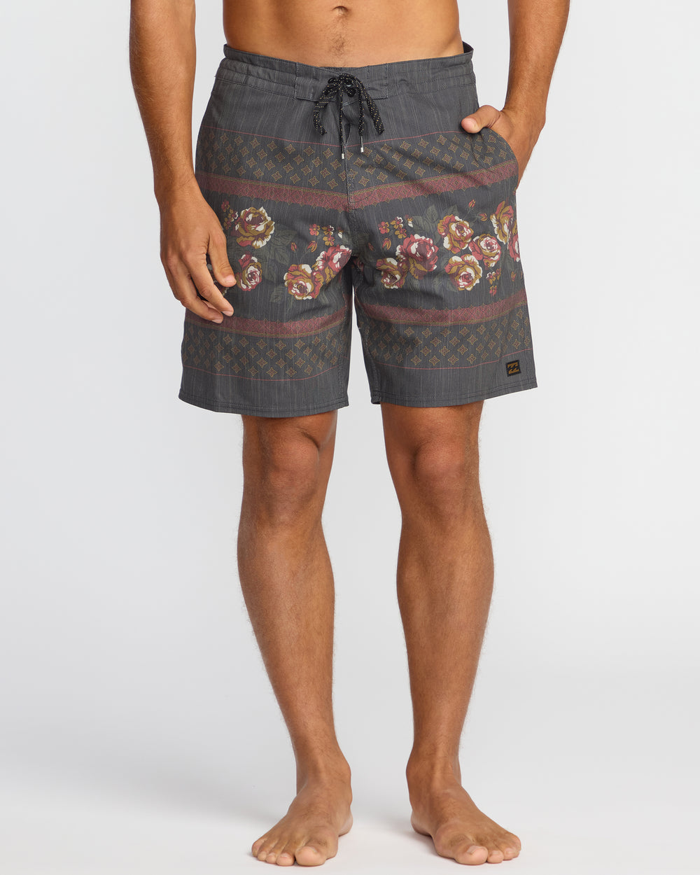 24A081518_BLK_OM-F_cb971fa2-d140-4884-a052-257aaba95c4e.jpg Sundays Lo Tide 19" Boardshorts - Black - Image 1