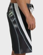 Fluid 2k Pro 21" Boardshorts - Black/White - Black - Image 6