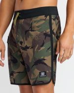 73 Pro Hi 17.5" Boardshorts - Camo - Image 7