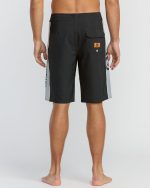 Spec 73 D Bah 2.0 Pro 20" Boardshorts - Black - Image 2
