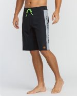 Spec 73 D Bah 2.0 Pro 20" Boardshorts - Black - Image 4