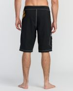 Bracket Pro 21" Boardshorts - Black - Image 2