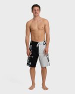 Inverted Pro 22" Boardshorts - Washed Black - Image 4