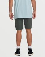 Crossfire Submersible 21" Hybrid Shorts - Asphalt - Image 2