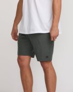 Crossfire Submersible 19" Hybrid Shorts - Asphalt - Image 7