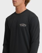 Heritage Loose Fit UPF 50 Long Sleeve Surf Tee - Black - Image 5