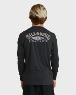 Heritage Loose Fit UPF 50 Long Sleeve Surf Tee - Black - Image 2