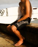 Temple Pro 22" Boardshorts - Black - Image 7