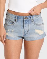Get Low Denim Shorts - Light Wash Destroy - Image 5