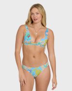 Coastal Cruise Sunni Plunge Tank Top - Dream Blue