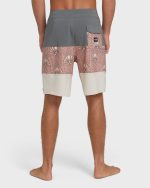 Tribong Pro 19" Boardshorts - Ash Rose - Image 2