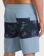 Tribong Lo Tide 18" Boardshorts - True Navy - Image 5