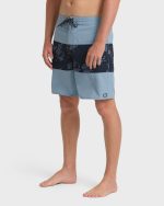 Tribong Lo Tide 18" Boardshorts - True Navy - Image 4