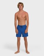 Lineup Solid Layback 16" Trunks - Deep Ocean - Image 4