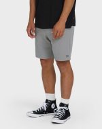 Crossfire Submersible 19" Hybrid Shorts - Gray - Image 3
