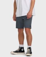 Crossfire Submersible 19" Hybrid Shorts - True Navy - Image 4