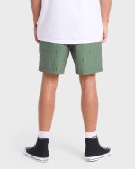 Crossfire Submersible 17" Amphibian Hybrid Shorts - Laurel Wreath - Image 2