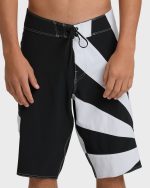 A.I. Rising Sun Pro 22" Boardshorts - Black/White - Image 5
