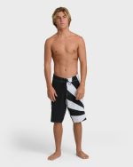 A.I. Rising Sun Pro 22" Boardshorts - Black/White - Image 3