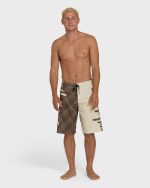 Inverted Pro 22" Boardshorts - Oatmeal - Image 4