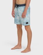 True North Garage Lo Tide 18" Boardshorts - Blue Fog - Image 3