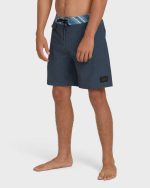True North Garage Lo Tide 18" Boardshorts - True Navy - Image 3