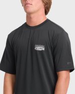 Rift UPF 50 Short Sleeve Surf Tee - Black - Image 5