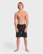 New Wave Pro 19" Boardshorts - Black - Image 4