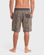 Sundays Pro 19" Boardshorts - Khaki - Image 2