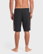 Dbah Pro 18.5" Boardshorts - Black - Image 2