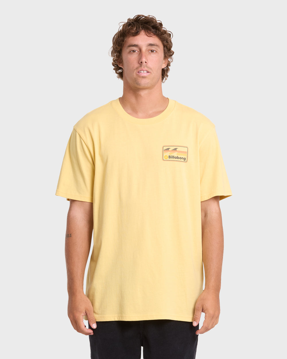 BL001339M_RAFF_OM-F.jpg Runner Premium Short Sleeve Cotton T-Shirt - Raffia - Image 1
