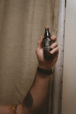 Salt Noir Dude Spray - Image 5