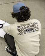 Short Sands Crewneck Sweatshirt - Oatmeal Heather. - Image 3