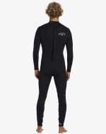 3/2mm Foil Flatlock Back Zip Wetsuit - Black - Image 3